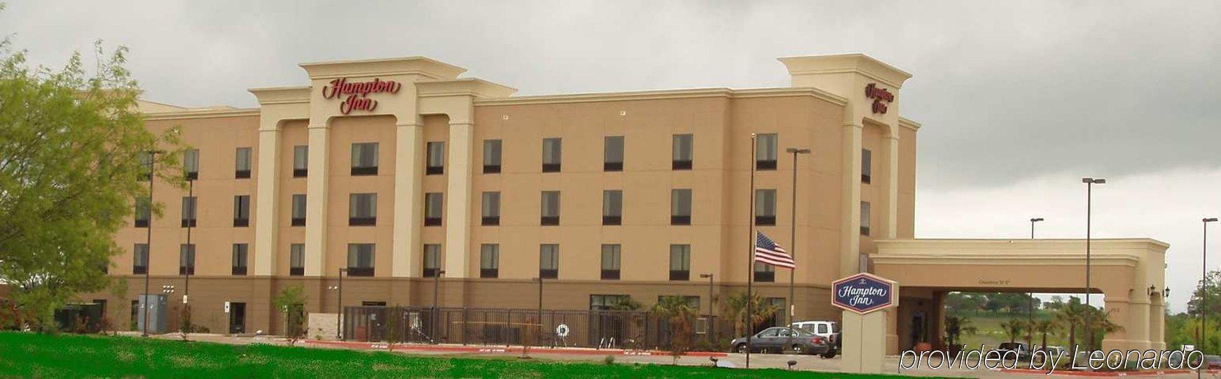 Holiday Inn Express Hillsboro I-35, An Ihg Hotel Bagian luar foto